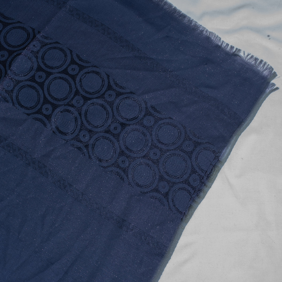 Navyblue_3ea68d1f 4ac7 421a a4e7 76a667cd5700