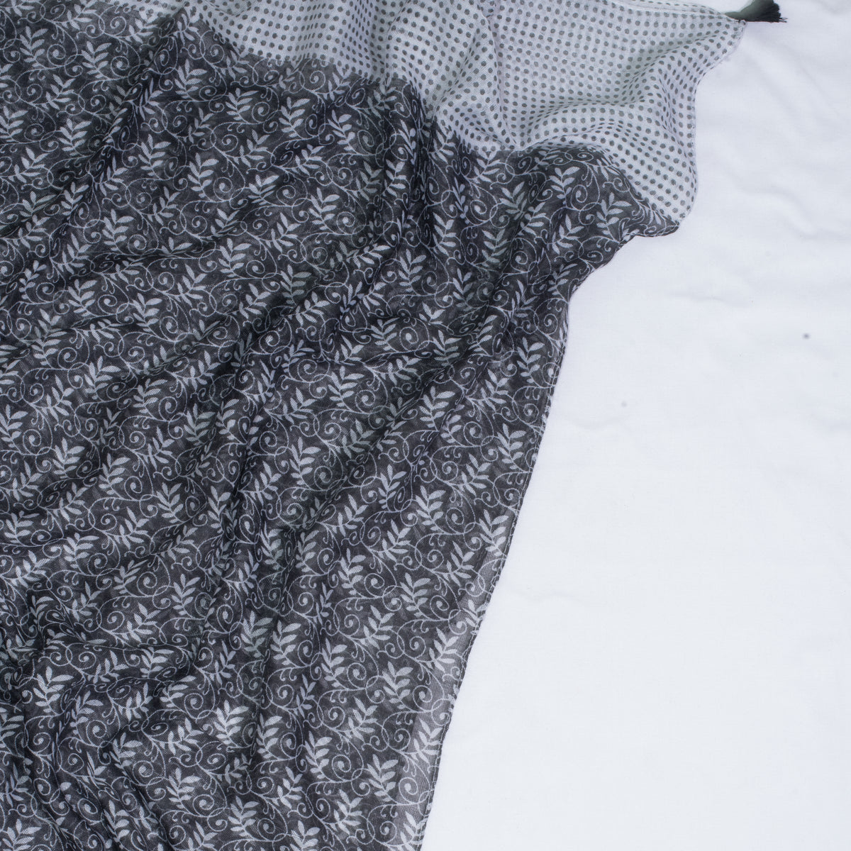 Black and white   printed turkish lawn hijab