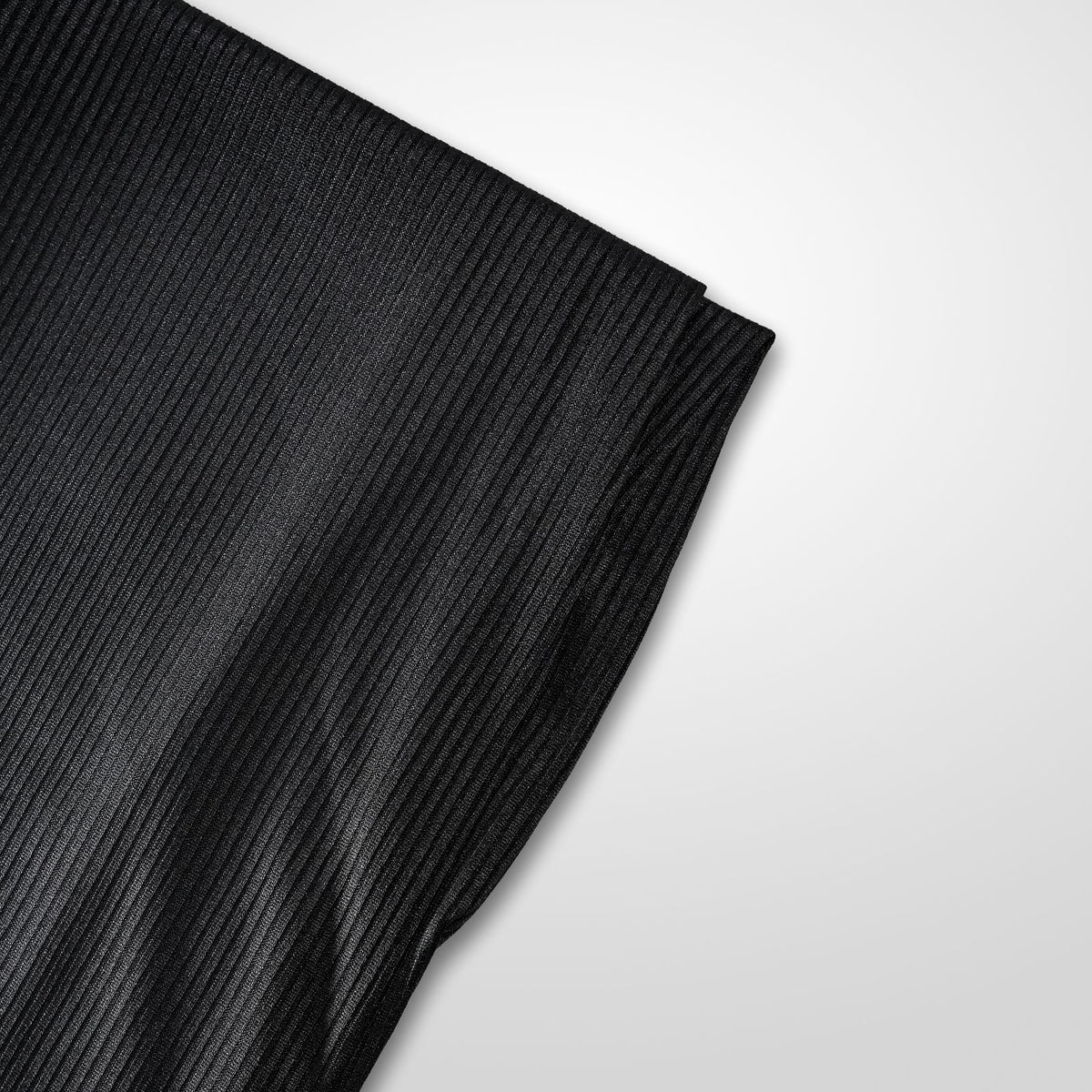 Black   ribbed jersey